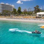 Isla Brown Corinthia (2)